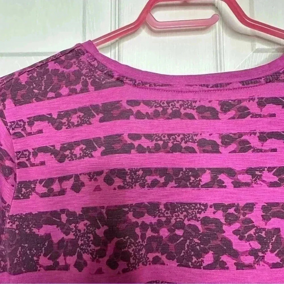 T-Shirt  Purple & Black Striped Size 1X - Picture 12 of 16